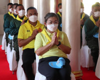 พิธีถวายภัตตาหารเพลพระราชทานของพระบาทสมเด็จพระเจ้าอยู่หัว แด ... พารามิเตอร์รูปภาพ 13