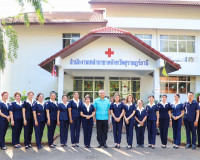 ผู้ว่าราชการจังหวัดสุราษฎร์ธานี จับมือนายกเหล่ากาชาดจังหวัดส ... พารามิเตอร์รูปภาพ 21