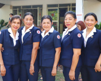 ผู้ว่าราชการจังหวัดสุราษฎร์ธานี จับมือนายกเหล่ากาชาดจังหวัดส ... พารามิเตอร์รูปภาพ 24