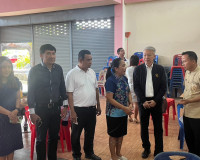 รองผู้ว่าราชการจังหวัดสุราษฎร์ธานี ลงพื้นที่ติดตามนโยบายและข ... พารามิเตอร์รูปภาพ 14