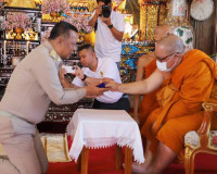 รองผู้ว่าราชการจังหวัดสุราษฎร์ธานี เป็นประธานฝ่ายฆราวาสในพิธ ... พารามิเตอร์รูปภาพ 2