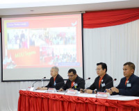รองผู้ว่าราชการจังหวัดสุราษฎร์ธานี ให้เกียรติกล่าวต้อนรับผู้ ... พารามิเตอร์รูปภาพ 2