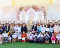 องคมนตรี ตรวจเยี่ยมโรงพยาบาลสมเด็จพระยุพราชเวียงสระ จ.สุราษฎ ... พารามิเตอร์รูปภาพ 19