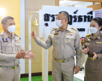 จังหวัดสุราษฎร์ธานี จัดพิธีถวายราชสักการะ พระบาทสมเด็จพระจุล ... พารามิเตอร์รูปภาพ 12