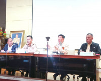 รองผู้ว่าราชการจังหวัดสุราษฎร์ธานี ให้การต้อนรับคณะกรรมาธิกา ... พารามิเตอร์รูปภาพ 3