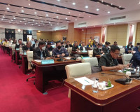 รองผู้ว่าราชการจังหวัดสุราษฎร์ธานี ให้การต้อนรับคณะกรรมาธิกา ... พารามิเตอร์รูปภาพ 9