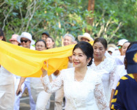 ชาวจังหวัดสุราษฎร์ธานีพร้อมใจร่วมขบวนแห่ผ้าห่มพระธาตุศรีสุรา ... พารามิเตอร์รูปภาพ 11