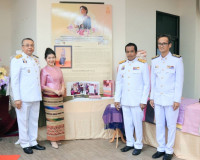 พิธีมอบแบบลายผ้าพระราชทาน “ผ้าลายดอกรักราชกัญญา” ให้แก่ตัวแท ... พารามิเตอร์รูปภาพ 13