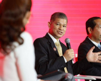 รองผู้ว่าราชการจังหวัดสุราษฎร์ธานี ร่วมงานแถลงข่าวประกาศเปิด ... พารามิเตอร์รูปภาพ 14