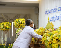 จังหวัดสุราษฎร์ธานีจัดพิธีวันที่ระลึกพระบาทสมเด็จพระพุทธยอดฟ ... พารามิเตอร์รูปภาพ 1