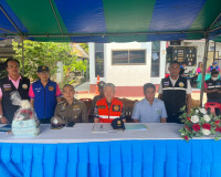 รองผู้ว่าราชการจังหวัดสุราษฎร์ธานี ลงพื้นที่ตรวจเยี่ยมให้กำล ... พารามิเตอร์รูปภาพ 3