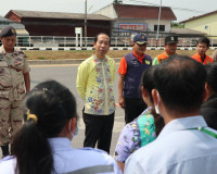 รองผู้ว่าราชการจังหวัดสุราษฎร์ธานี ลงพื้นที่ตรวจเยี่ยมและติด ... พารามิเตอร์รูปภาพ 2