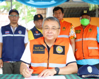 ผู้ว่าราชการจังหวัดสุราษฎร์ธานี ลงพื้นที่ตรวจเยี่ยมจุดตรวจจุ ... พารามิเตอร์รูปภาพ 1
