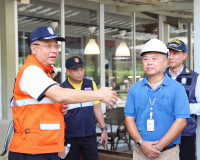 ผู้ว่าราชการจังหวัดสุราษฎร์ธานี ลงพื้นที่ตรวจเยี่ยมจุดตรวจจุ ... พารามิเตอร์รูปภาพ 9