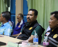 ผู้ว่าราชการจังหวัดสุราษฎร์ธานี สั่งการฝ่ายปกครอง ร่วมกับตำร ... พารามิเตอร์รูปภาพ 10
