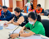 รองผู้ว่าราชการจังหวัดสุราษฎร์ธานี ร่วมประชุมผ่านระบบการประช ... พารามิเตอร์รูปภาพ 4