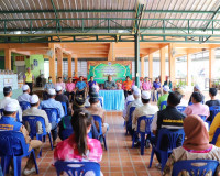 ผู้ว่าราชการจังหวัดสุราษฎร์ธานี พร้อมด้วยส่วนราชการ ร่วมส่งม ... พารามิเตอร์รูปภาพ 5