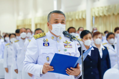 ผู้ว่าฯสุราษฎร์ธานีนำข้าราชการและประชาชนทุกหมู่เหล่าร่วมพิธี ... พารามิเตอร์รูปภาพ 1