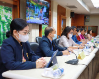 ผู้ว่าราชการจังหวัดสุราษฎร์ธานี ประชุมขับเคลื่อนและติดตามนโย ... พารามิเตอร์รูปภาพ 4