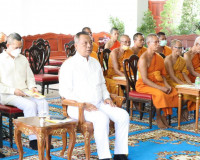 พิธีเจริญพระพุทธมนต์เฉลิมพระเกียรติ พระบาทสมเด็จพระเจ้าอยู่ห ... พารามิเตอร์รูปภาพ 1