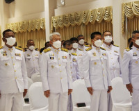 จังหวัดสุราษฎร์ธานีจัดพิธีวางพานพุ่มดอกไม้ถวายราชสักการะ เฉล ... พารามิเตอร์รูปภาพ 10