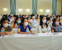 จังหวัดสุราษฎร์ธานีจัดการประชุมชี้แจงการขับเคลื่อนกิจกรรม “6 ... พารามิเตอร์รูปภาพ 17