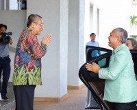 ผู้ว่าราชการจังหวัดสุราษฎร์ธานี ให้การต้อนรับ กงสุลใหญ่ สถาน ... พารามิเตอร์รูปภาพ 1