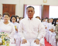 พิธีเจริญพระพุทธมนต์เฉลิมพระเกียรติ พระบาทสมเด็จพระเจ้าอยู่ห ... พารามิเตอร์รูปภาพ 1