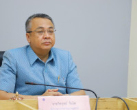 ผู้ว่าราชการจังหวัดสุราษฎร์ธานี ร่วมติดตามการนำเสนอผลการจัดท ... พารามิเตอร์รูปภาพ 1