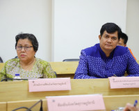 ผู้ว่าราชการจังหวัดสุราษฎร์ธานี ร่วมติดตามการนำเสนอผลการจัดท ... พารามิเตอร์รูปภาพ 7