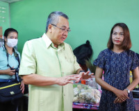 ผู้ว่าฯ สุราษฎร์ธานี ลงพื้นที่สุ่มตรวจโครงการอาหารกลางวัน แล ... พารามิเตอร์รูปภาพ 7