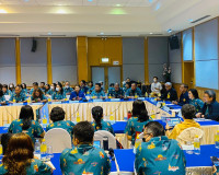 รองผู้ว่าราชการจังหวัดสุราษฎร์ธานี กล่าวต้อนรับ นางสาวฐาปนีย ... พารามิเตอร์รูปภาพ 5