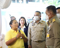 องคมนตรี ลงพื้นที่จังหวัดสุราษฎร์ธานีตรวจเยี่ยมและติดตามการด ... พารามิเตอร์รูปภาพ 10