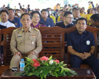 พิธีเปิดโครงการคลินิกเกษตรเคลื่อนที่ในพระราชานุเคราะห์ สมเด็ ... พารามิเตอร์รูปภาพ 4