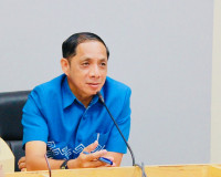 รองผู้ว่าราชการจังหวัดสุราษฎร์ธานี ให้การต้อนรับ นายอนันต์ น ... พารามิเตอร์รูปภาพ 1