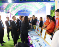 รัฐมนตรีว่าการกระทรวงศึกษาธิการ ลงพื้นที่ ติดตามการดำเนินงาน ... พารามิเตอร์รูปภาพ 10