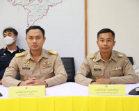 ปปส. ภาค 8 มอบโล่ประกาศเกียรติคุณบุคคลและองค์กรที่มีผลงานยอด ... พารามิเตอร์รูปภาพ 7