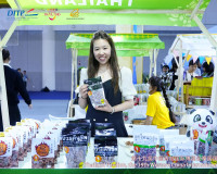 ผู้ว่าราชการจังหวัดสุราษฎร์ธานี ร่วมพิธีเปิดนิทรรศการศาลาไทย ... พารามิเตอร์รูปภาพ 8