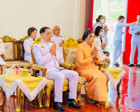 จังหวัดสุราษฎร์ธานี จัดพิธีทำบุญตักบาตรถวายพระกุศล และพิธีถว ... พารามิเตอร์รูปภาพ 2