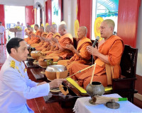 จังหวัดสุราษฎร์ธานี จัดพิธีทำบุญตักบาตรถวายพระกุศล และพิธีถว ... พารามิเตอร์รูปภาพ 7
