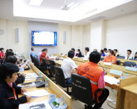 รองผู้ว่าฯสุราษฎร์ธานี ประชุมคณะกรรมการให้ความช่วยเหลือผู้ปร ... พารามิเตอร์รูปภาพ 5