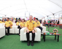 รองผู้ว่าราชการจังหวัดสุราษฎร์ธานี กล่าวต้อนรับนายนันทพงษ์ จ ... พารามิเตอร์รูปภาพ 1