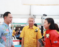 รองผู้ว่าราชการจังหวัดสุราษฎร์ธานี กล่าวต้อนรับนายนันทพงษ์ จ ... พารามิเตอร์รูปภาพ 9