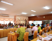 ผู้ว่าฯสุราษฎร์ธานีประชุมเตรียมความพร้อมการจัดงานเทศกาลเงาะโ ... พารามิเตอร์รูปภาพ 11