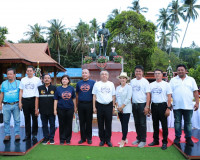 ผู้ว่าฯสุราษฎร์ธานีเป็นประธานพิธีมอบเกียรติบัตร ขอบคุณผู้สนั ... พารามิเตอร์รูปภาพ 7