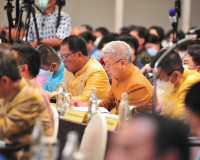 ประชุมขับเคลื่อนภารกิจสำคัญกระทรวงมหาดไทย โดยมีนายอนุทิน ชาญ ... พารามิเตอร์รูปภาพ 1