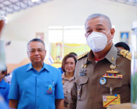 องคมนตรี และคณะ ตรวจเยี่ยมโรงเรียนราชประชานุเคราะห์ในพื้นที่ ... พารามิเตอร์รูปภาพ 4