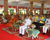 พิธีเจริญพระพุทธมนต์เฉลิมพระเกียรติ พระบาทสมเด็จพระเจ้าอยู่ห ... พารามิเตอร์รูปภาพ 1