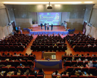 รองผู้ว่าราชการจังหวัดสุราษฎร์ธานี เป็นประธานมอบรางวัล “เพชร ... พารามิเตอร์รูปภาพ 8