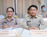 ผู้ว่าราชการจังหวัดสุราษฎร์ธานี ประชุมหัวหน้าส่วนราชการและหน ... พารามิเตอร์รูปภาพ 10